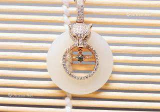 【和田玉镶嵌吊坠】拍卖品