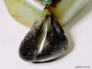 黑皮籽料什么样?和田玉资深玩家必须拥有的皮色标本!
