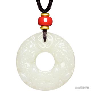 2025年和田玉怎么选?这10款质地细腻,色泽温润,值得收藏的顶级珍品